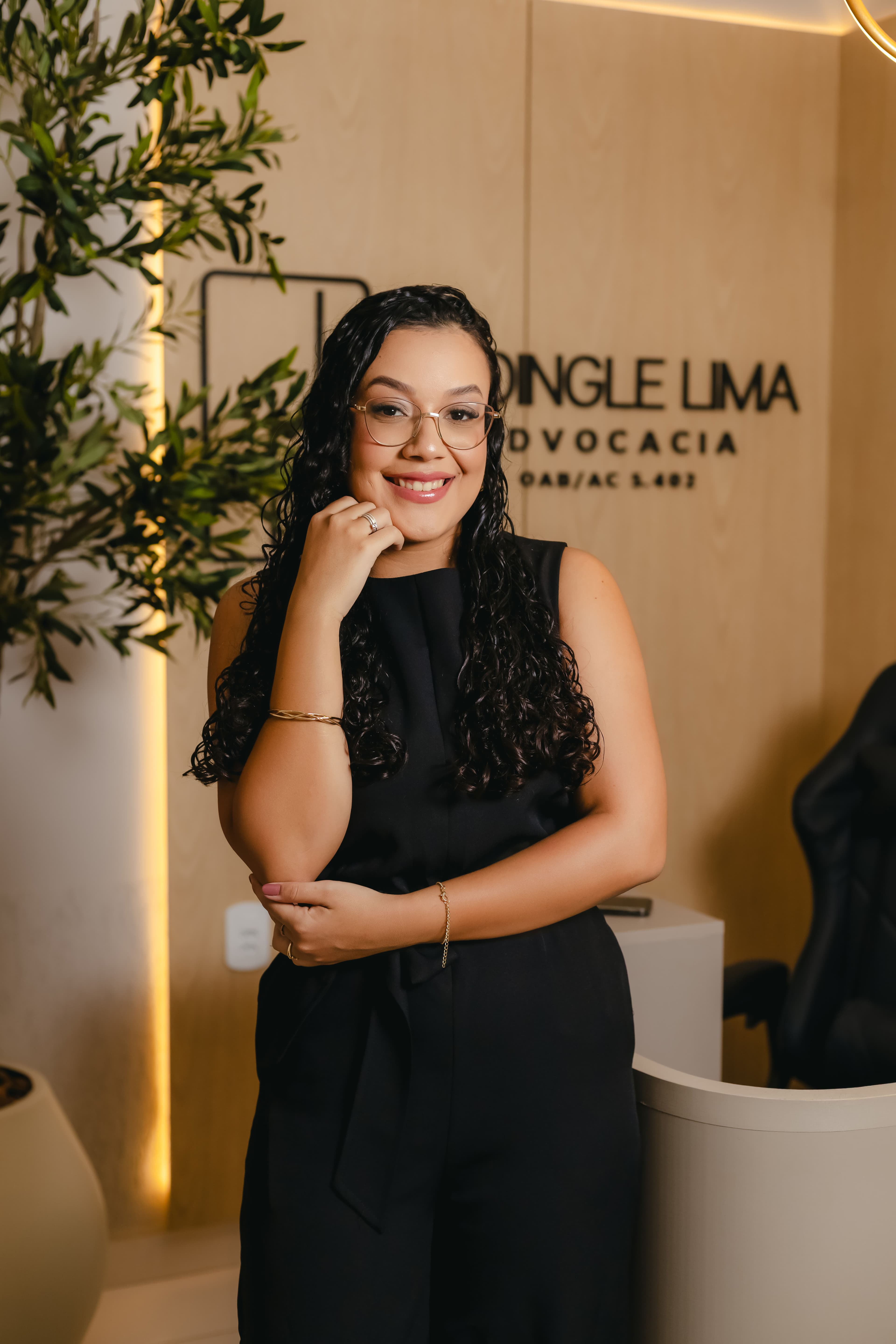 Kaillany Abreu, secretária jurídica